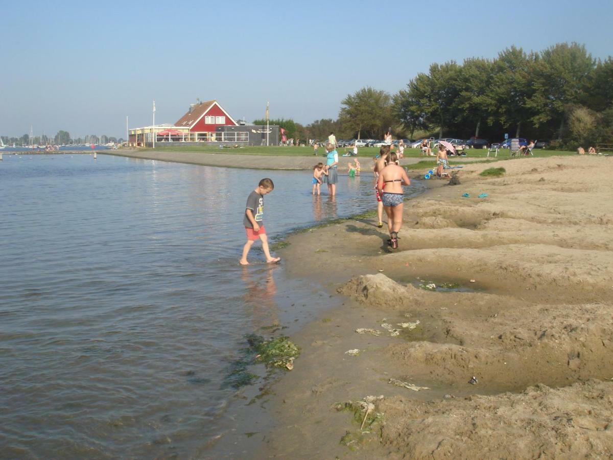 Moerellahof, Gezin & Familie Vakantiehuis Aan Het Veersemeer Alleen Gezinnen Wolphaartsdijk 外观 照片
